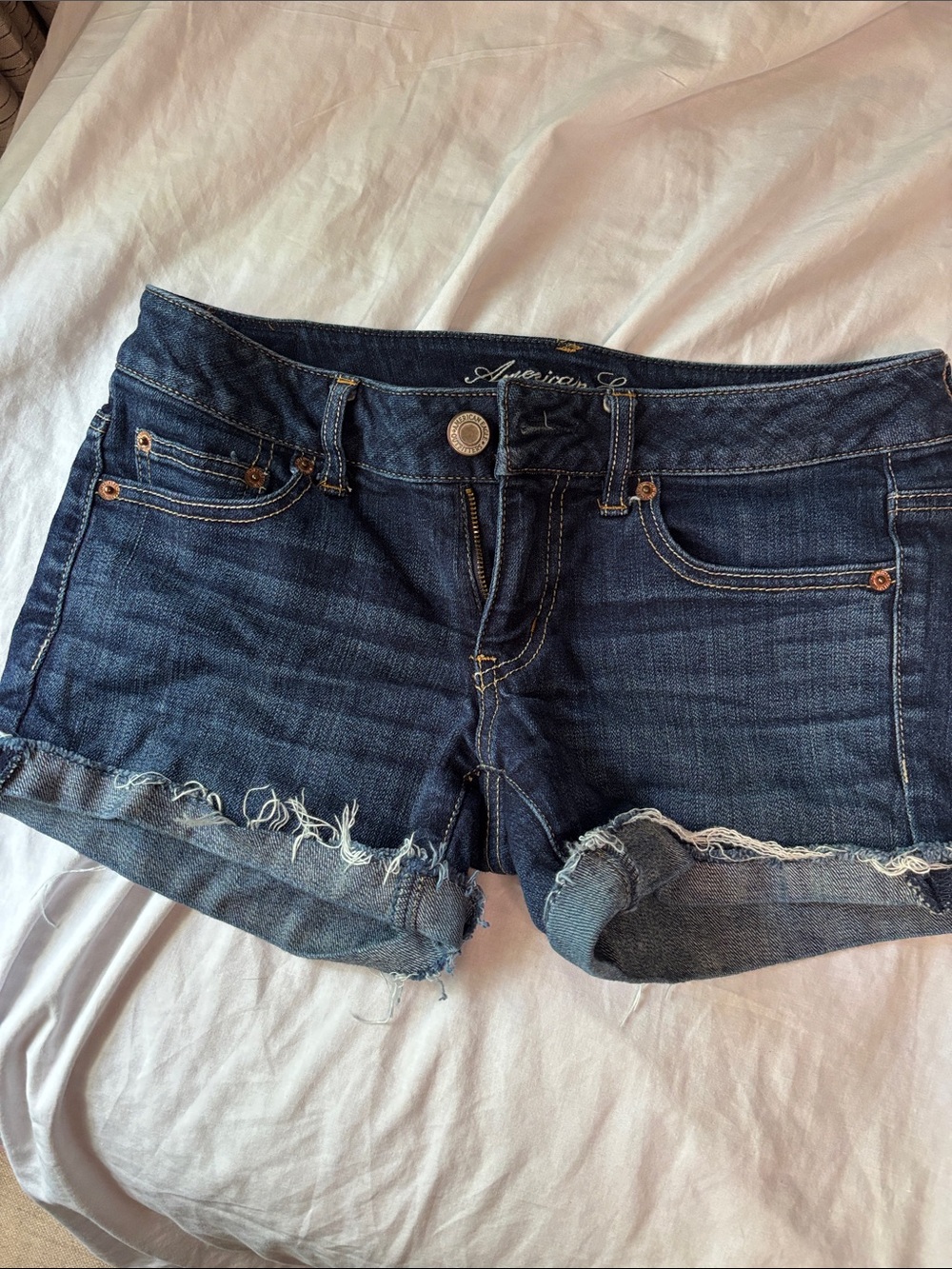 American Eagle Women’s Size 6 Stretch Denim Cutoff Shorts Dark Wash Frayed Hem